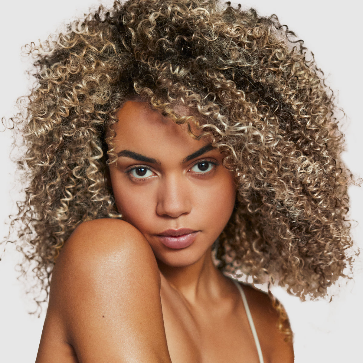 Ulei Pentru Par Blond Reincarcabil - Kerastase Blond Absolu L'Huile Cicagloss 75ml