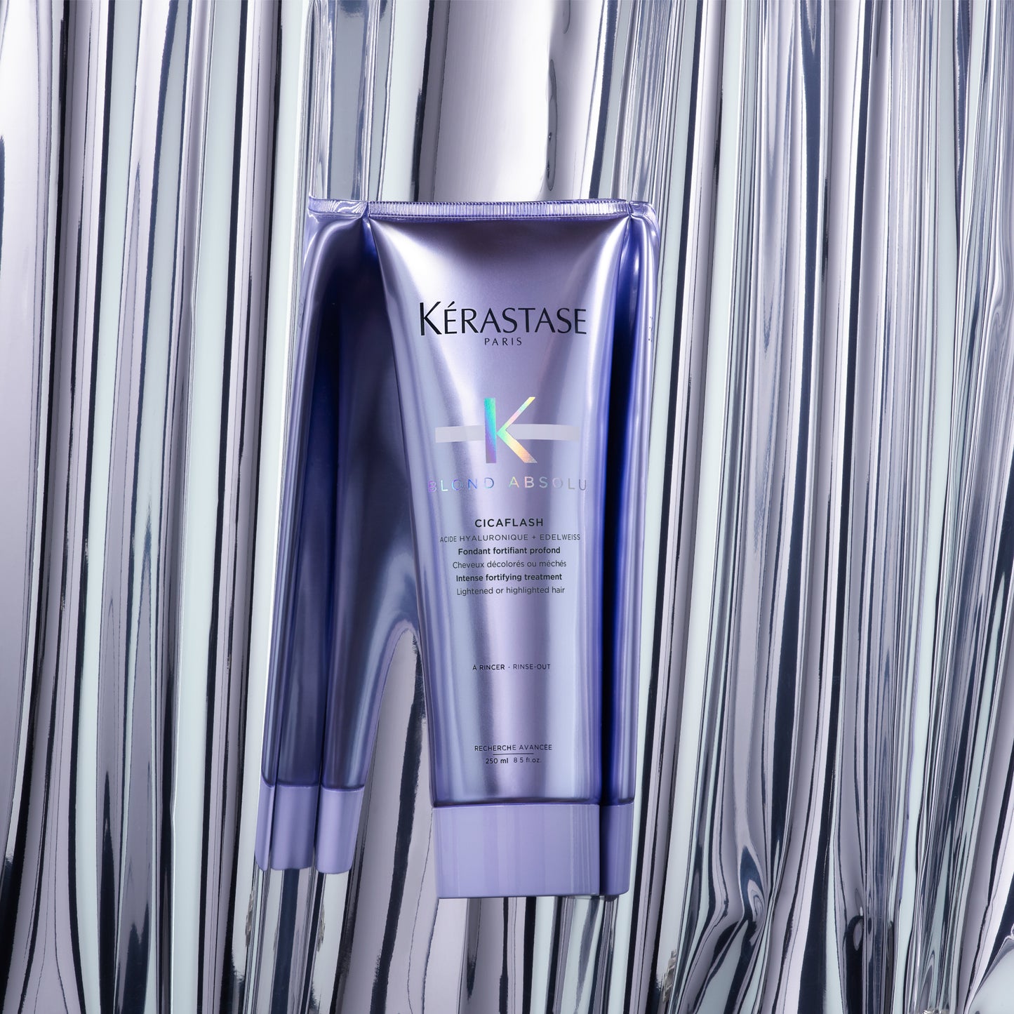 Tratament fortifiant - Kérastase Blond Absolu Cicaflash - Îngrijire intensă pentru păr blond - 250ml
